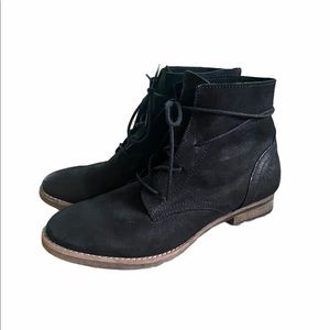 Steve Madden Soft Black Suede Eureka